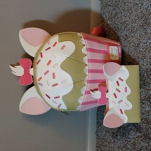 Loungefly Marie Aristocats Cupcake